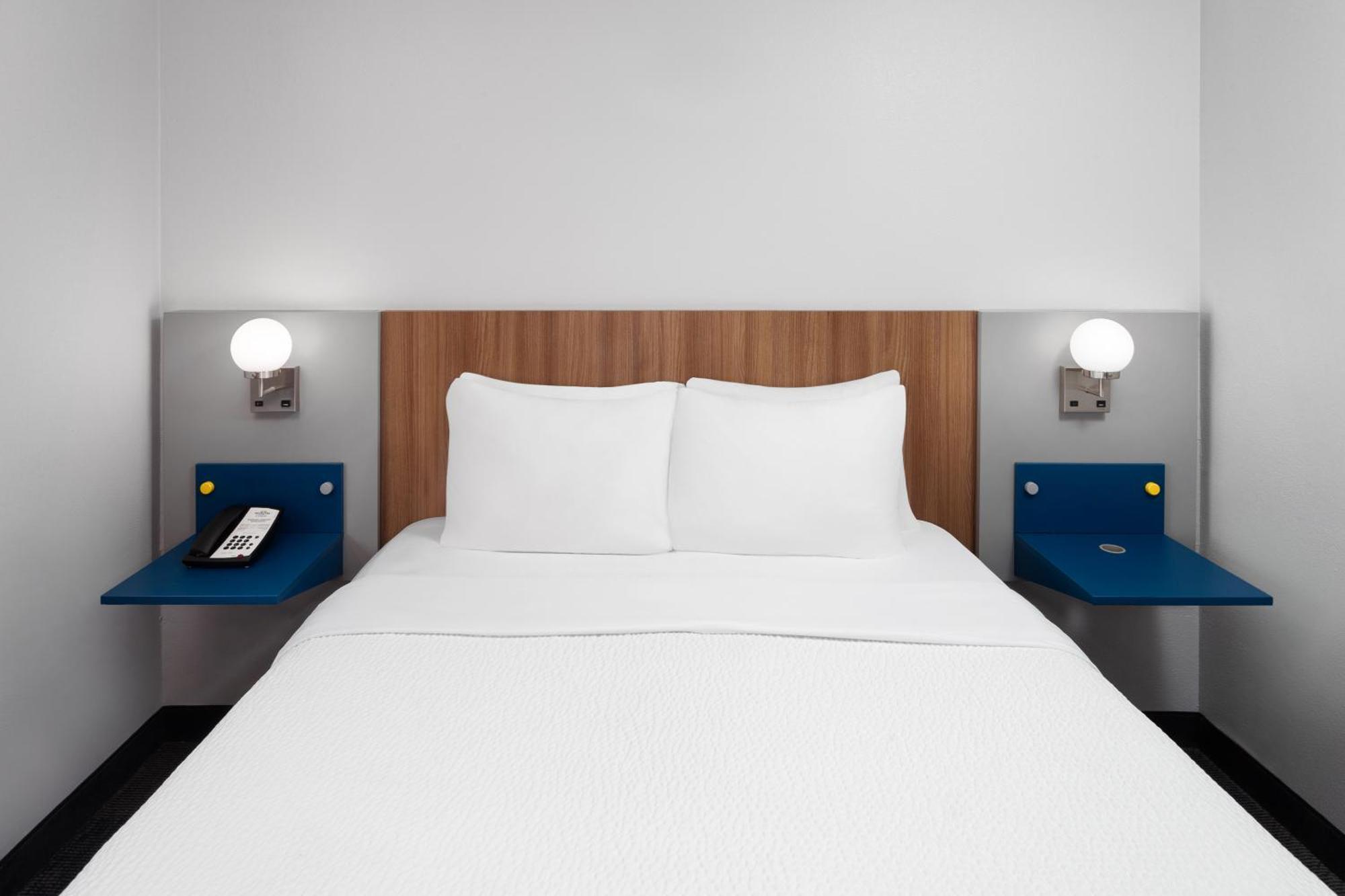 Microtel Inn By Wyndham Janesville Eksteriør billede